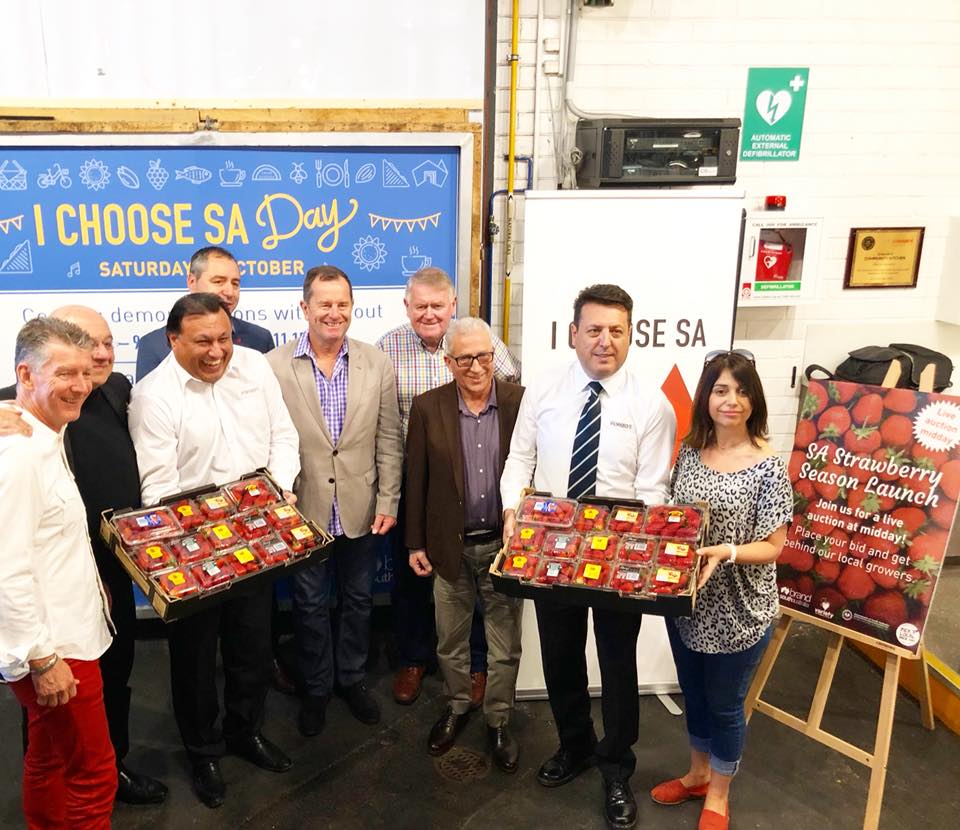 SA Strawberries auctioned to support SA kids in need